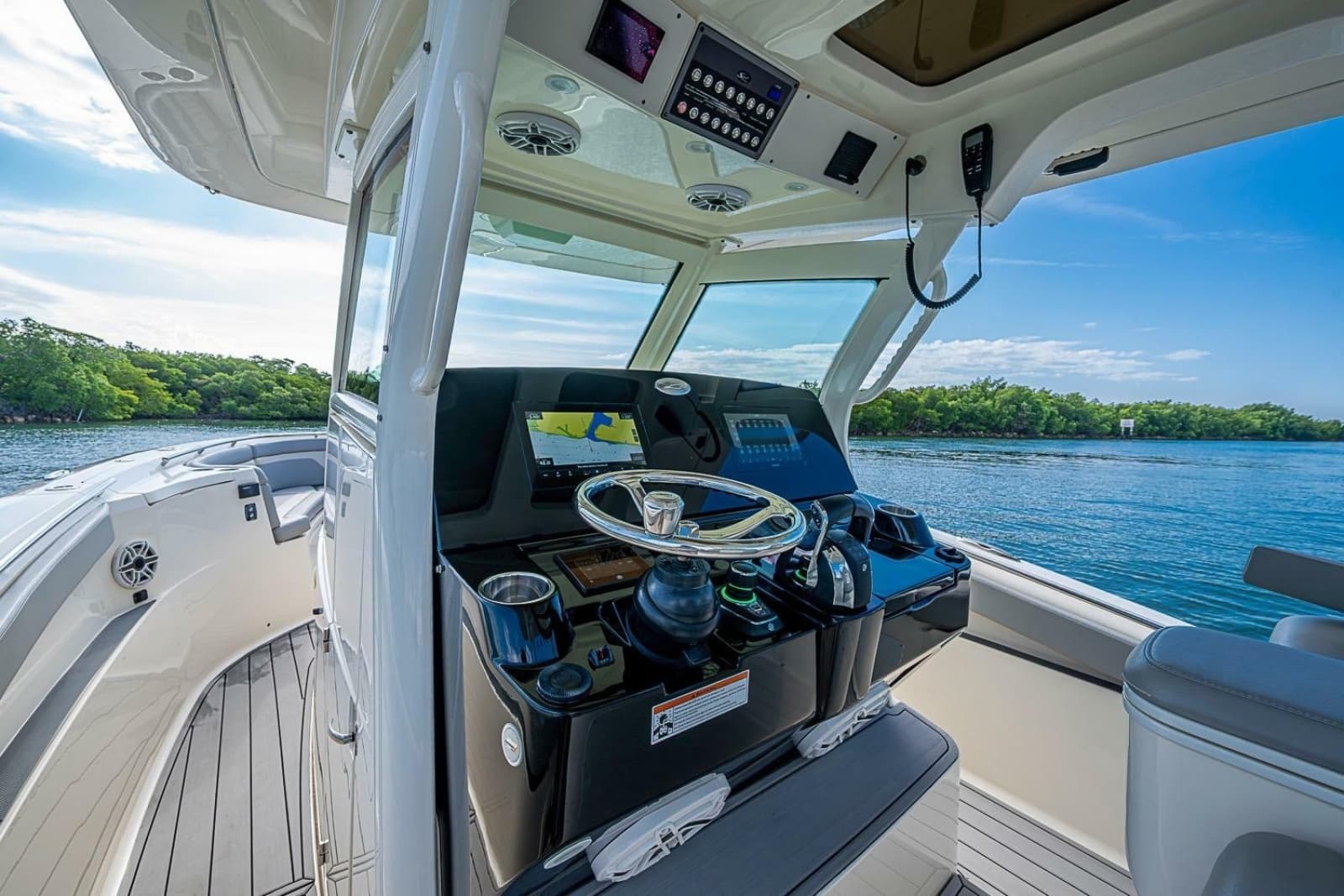 2021 Scout 330 LXF - Photo 25