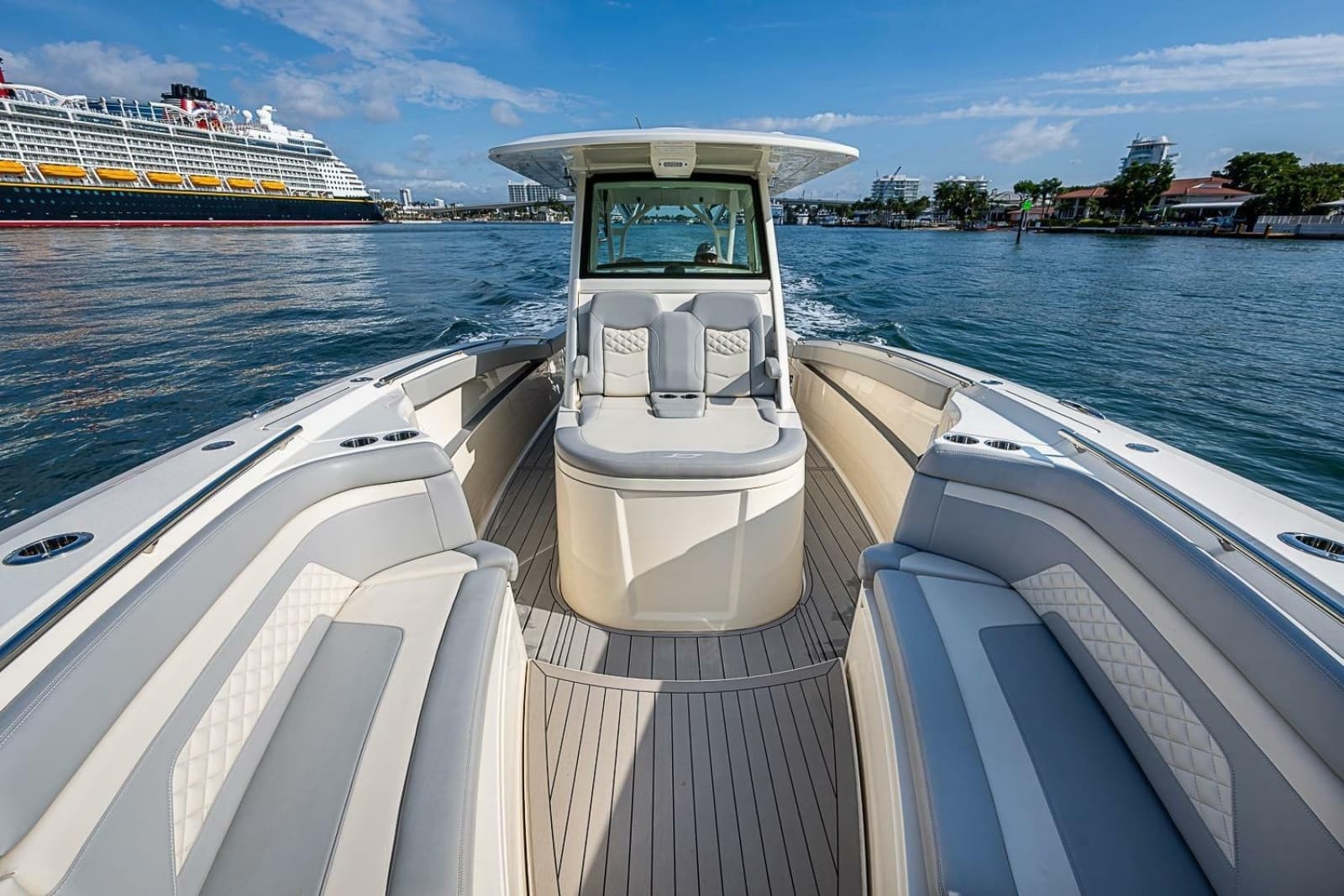 2021 Scout 330 LXF - Photo 14
