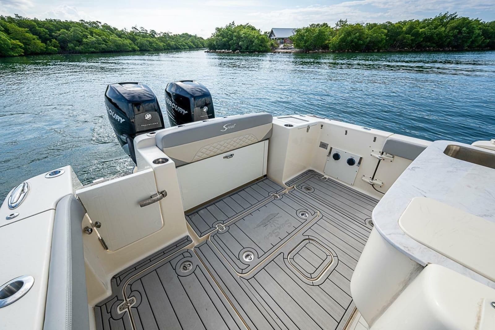 2021 Scout 330 LXF - Photo 30
