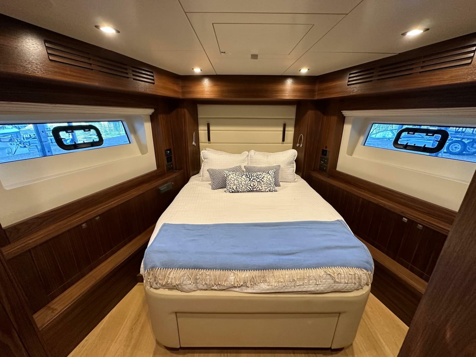 2021 Sirena 58 - Photo 40