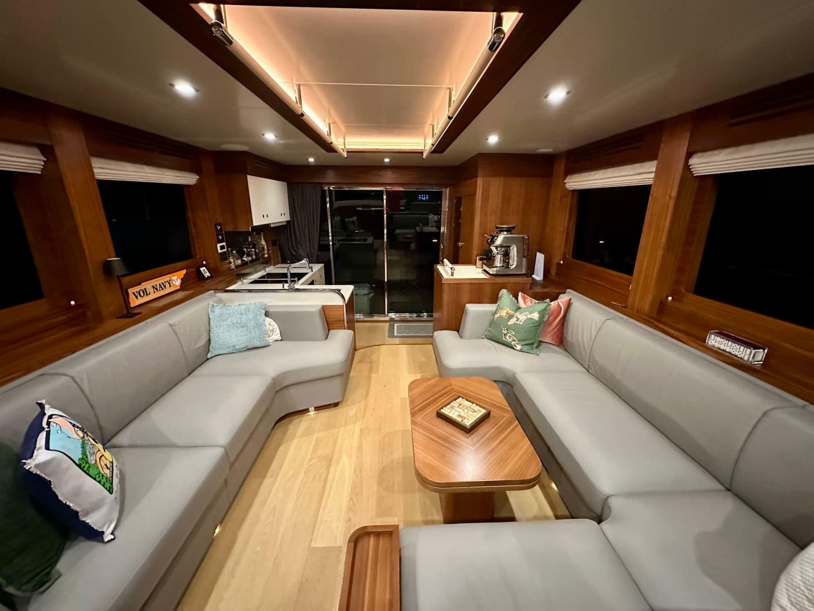2021 Sirena 58 - Photo 32