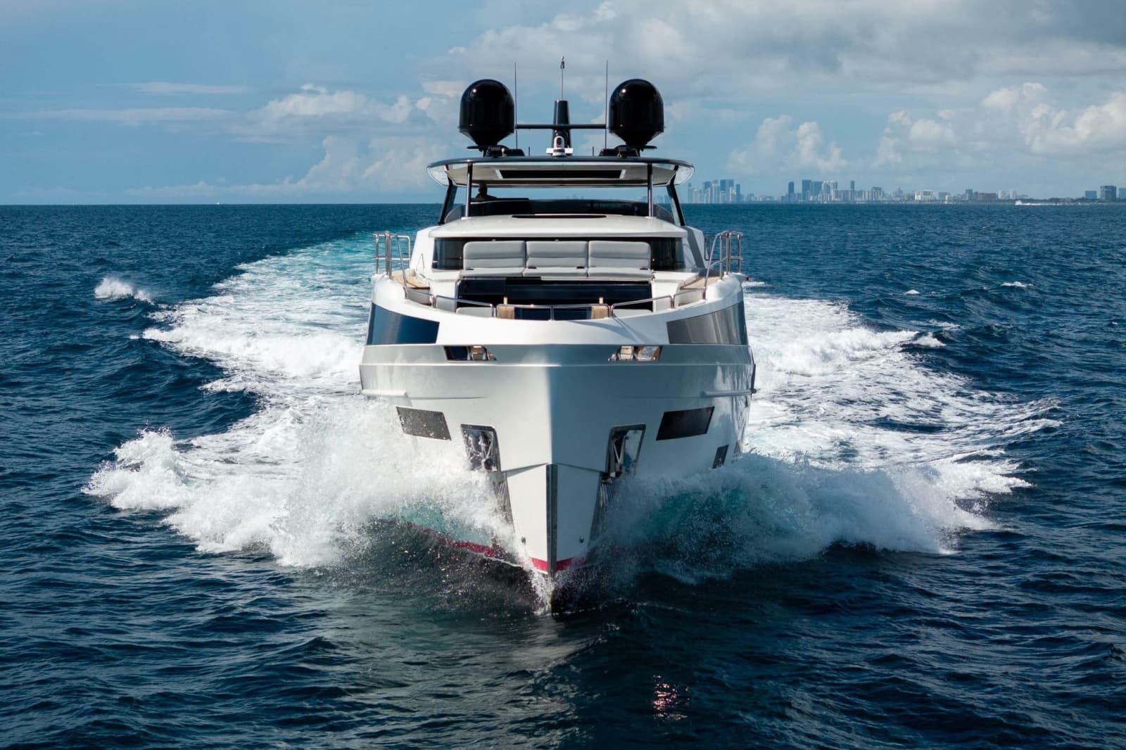 2021 Sirena 88 - Photo 2