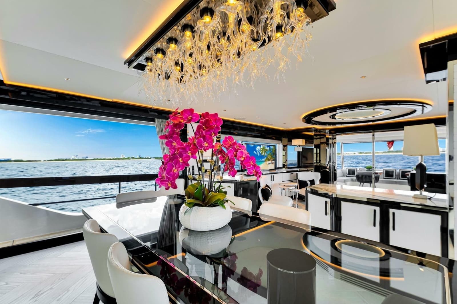 2021 Sirena 88 - Photo 61