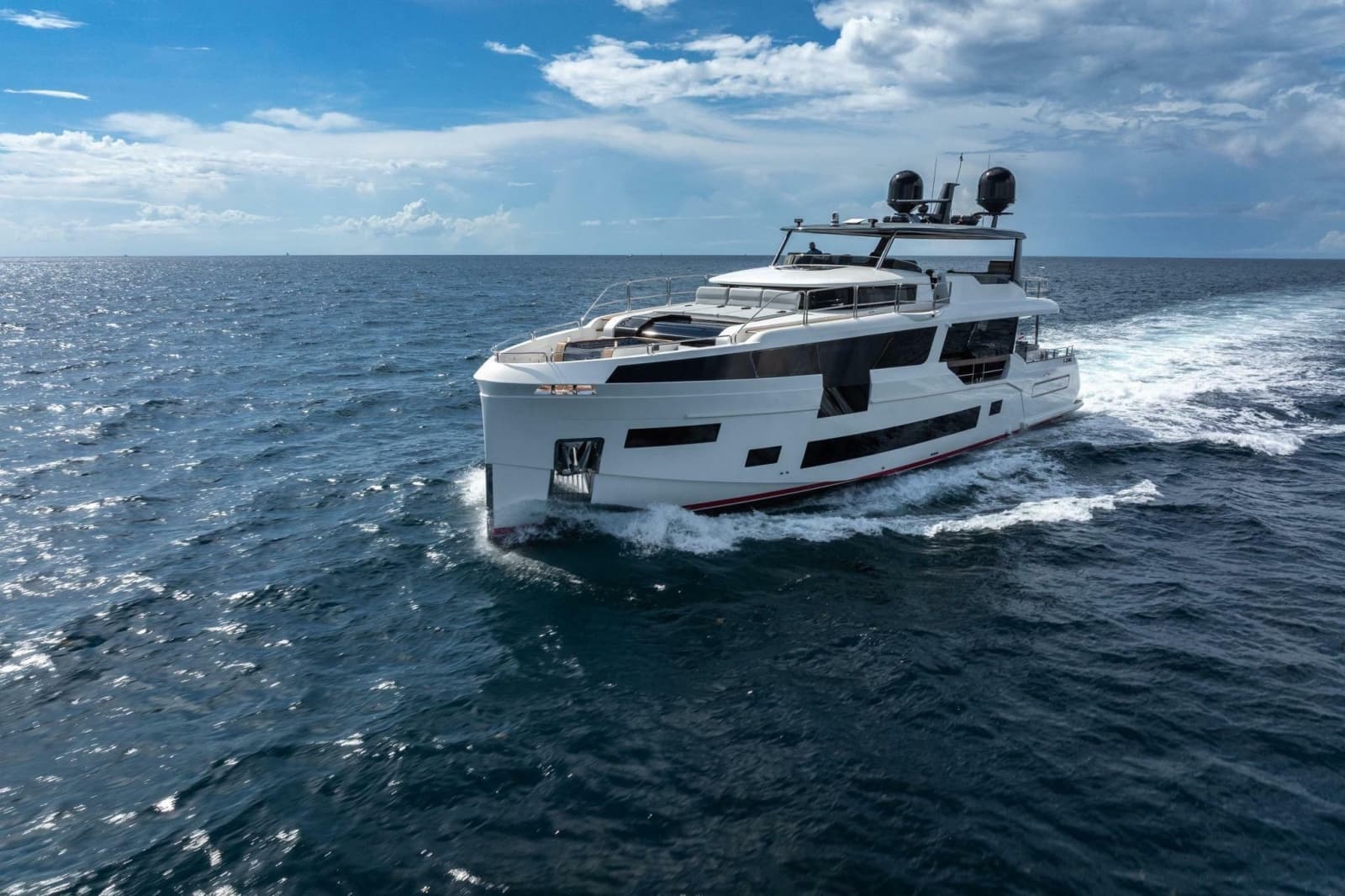 2021 Sirena 88 - Photo 30