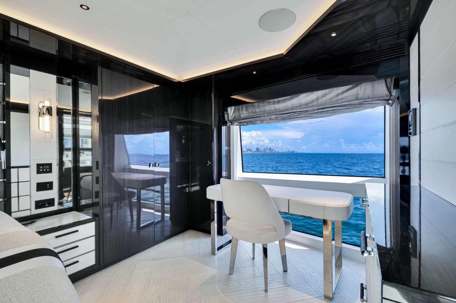 2021 Sirena 88 - Photo 73