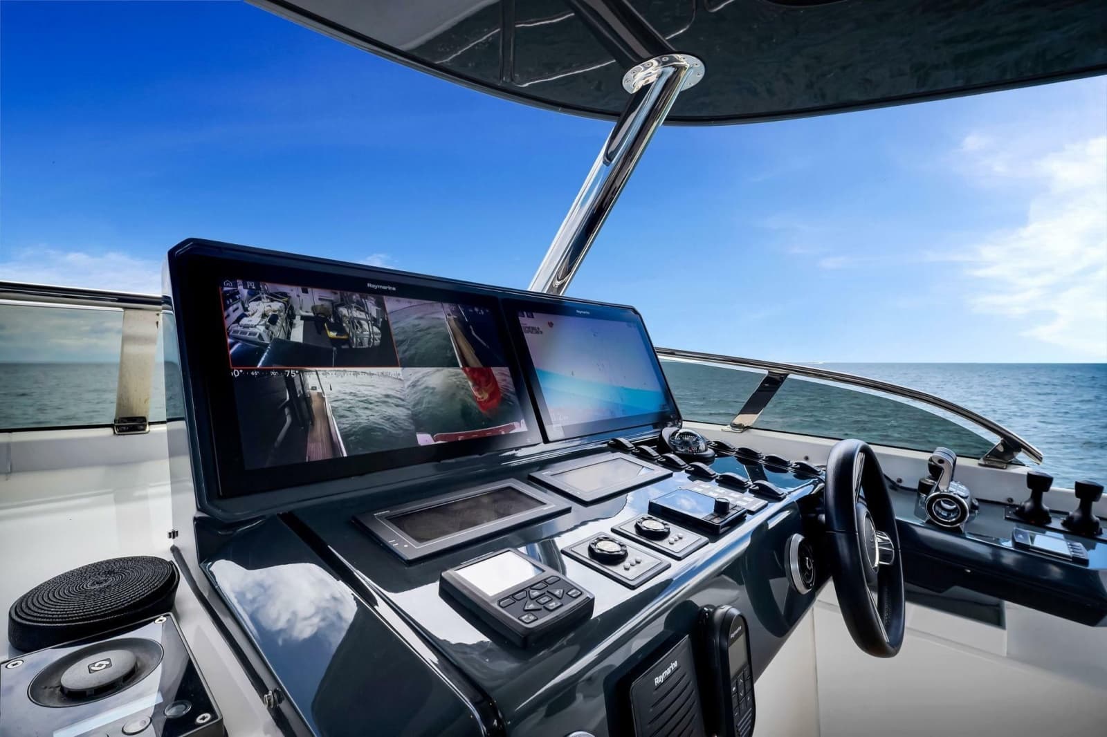 2021 Sirena 88 - Photo 27