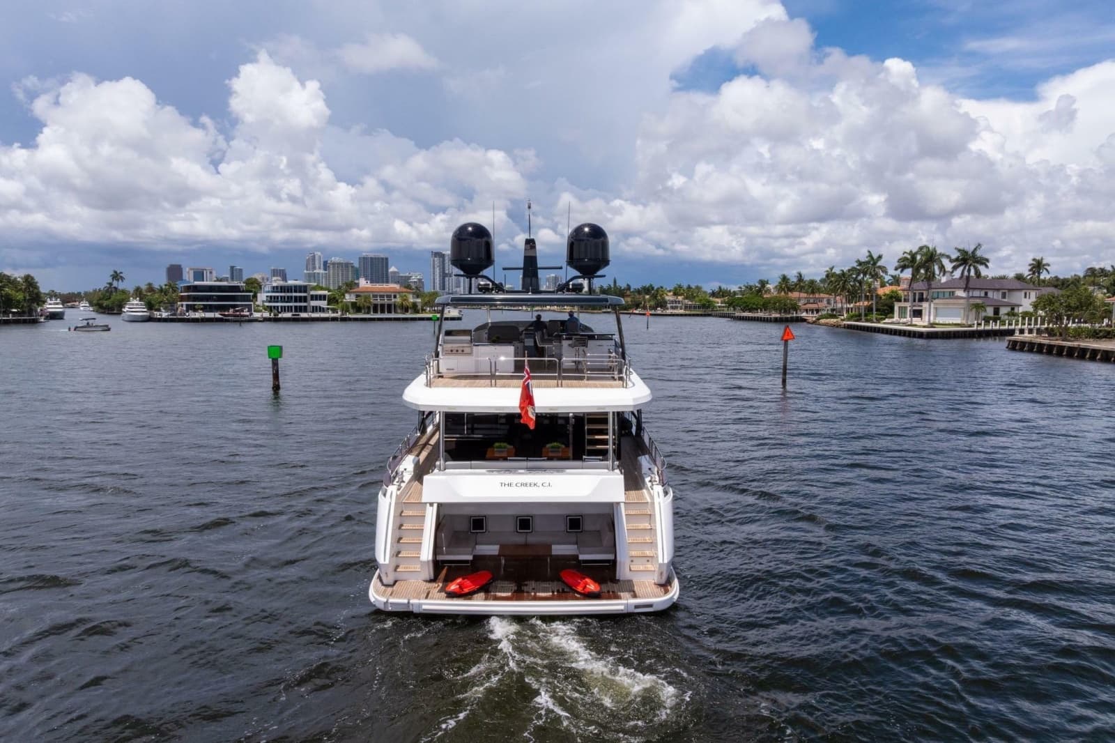 2021 Sirena 88 - Photo 42