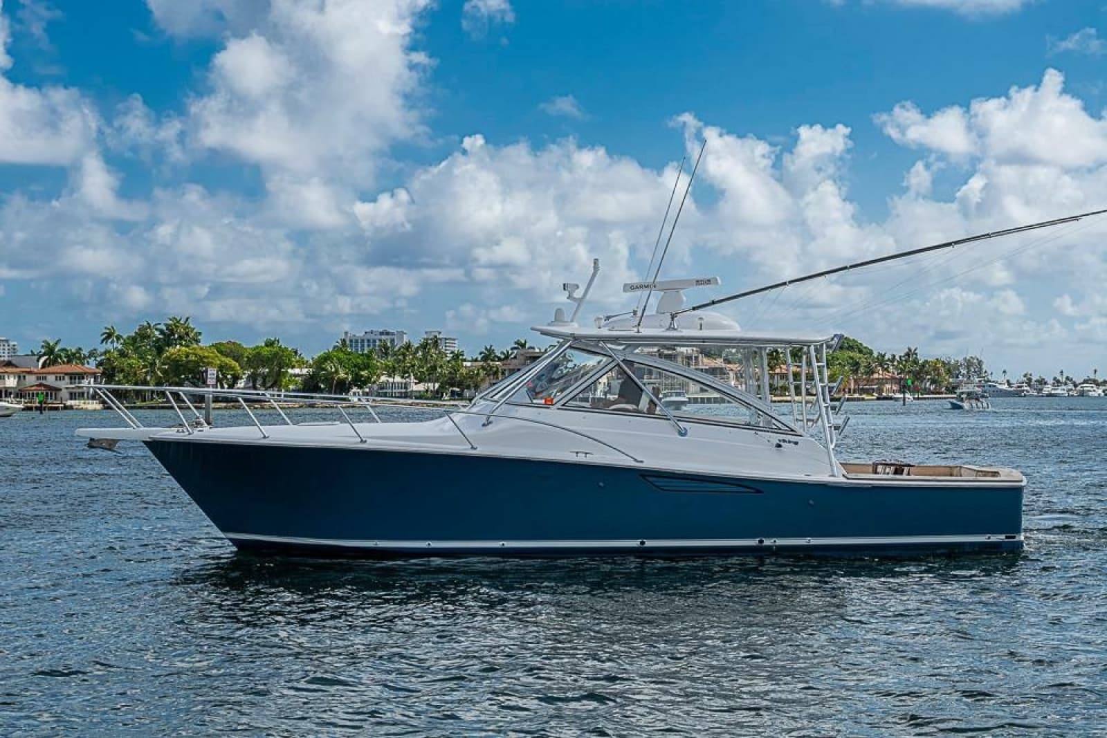 2021 Viking 38 Open - Photo 6