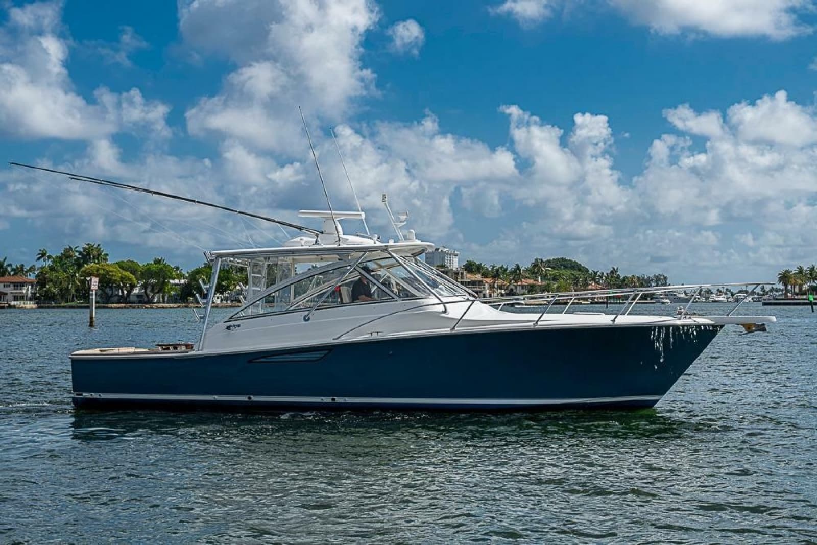 2021 Viking 38 Open - Photo 58