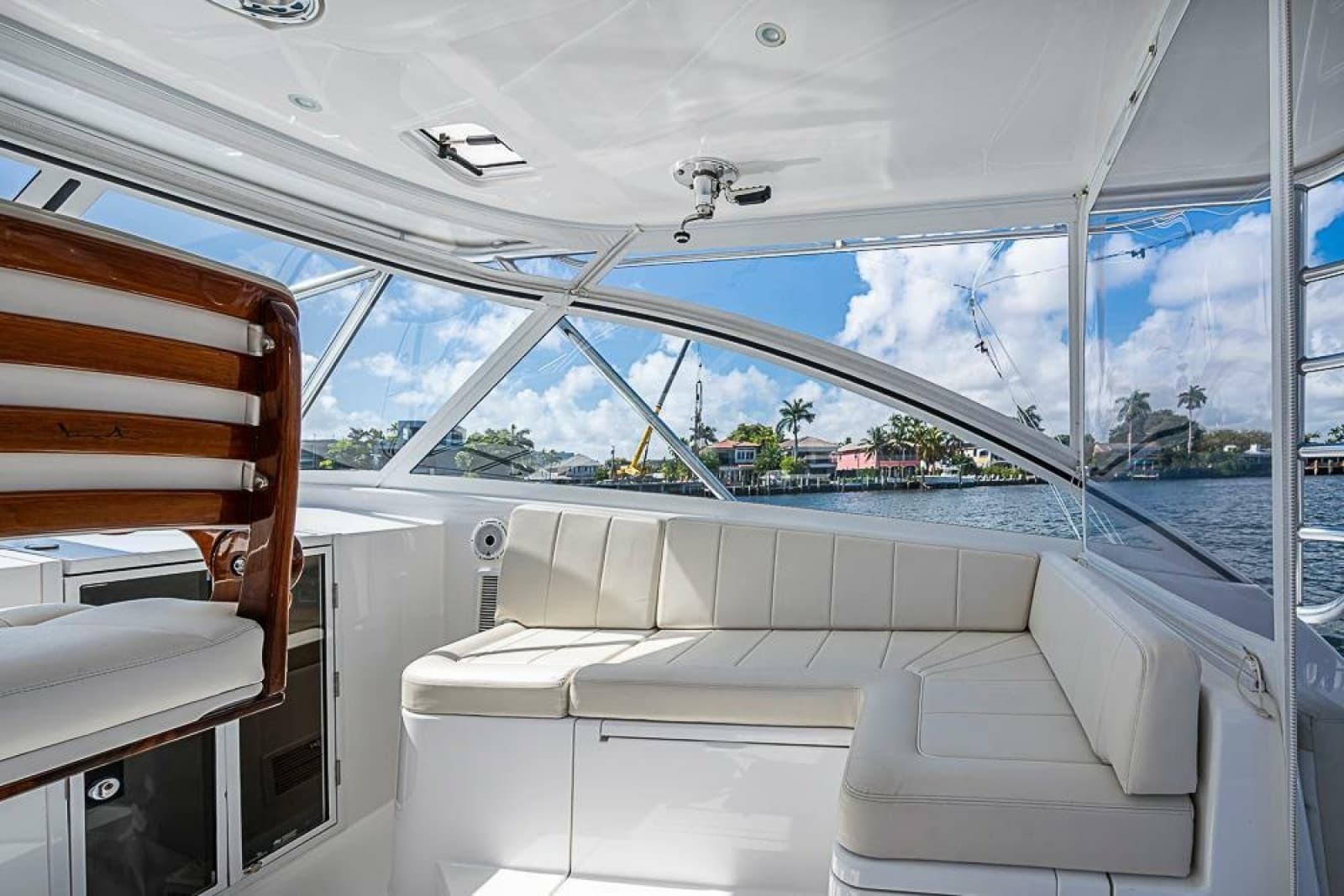 2021 Viking 38 Open - Photo 34