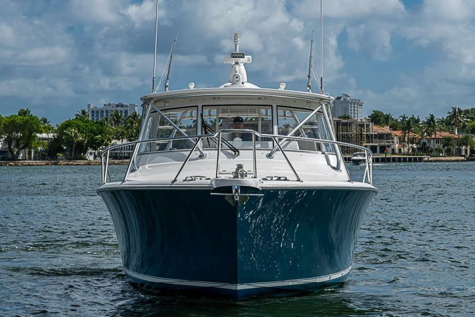 2021 Viking 38 Open - Photo 3