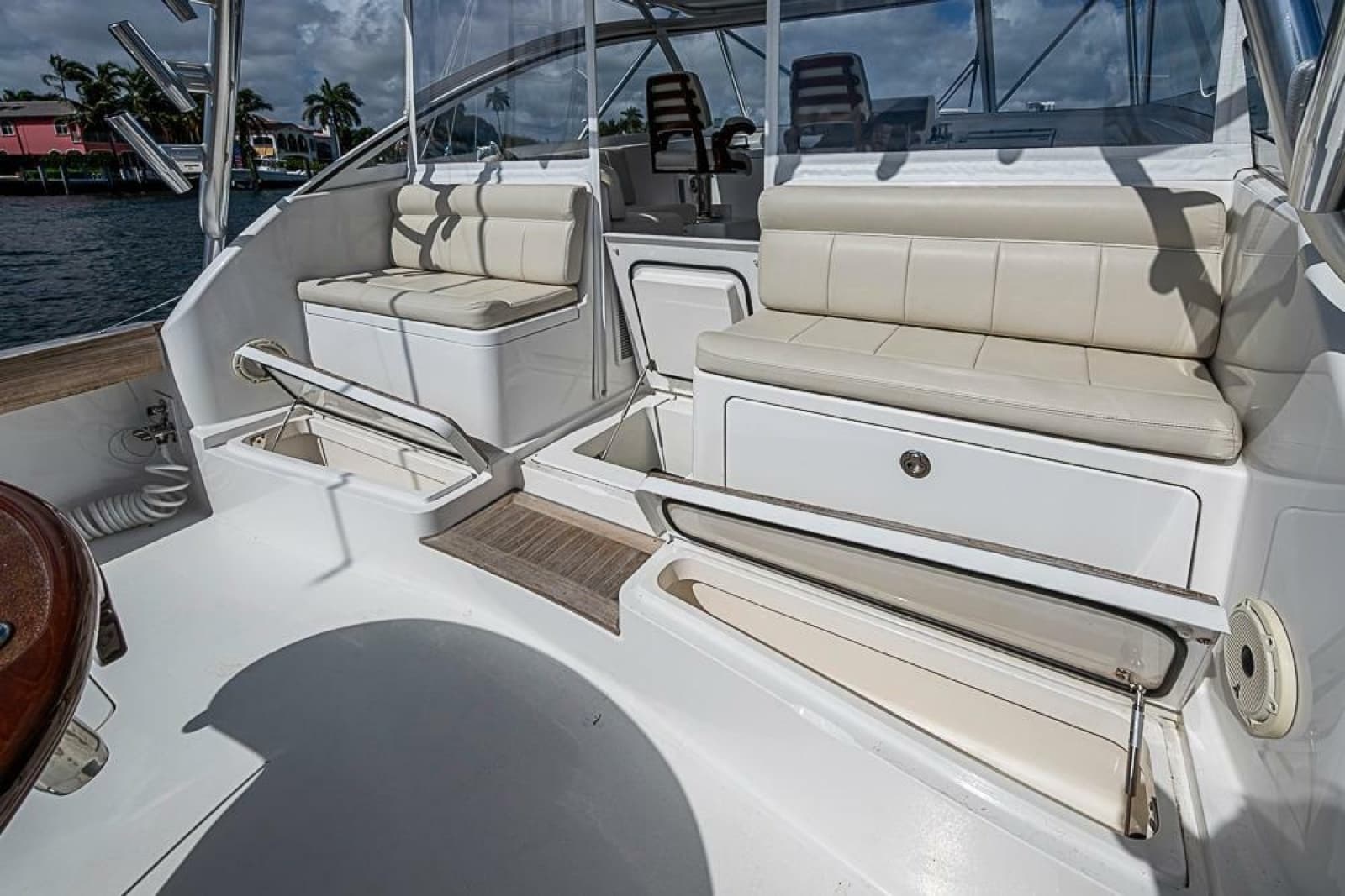 2021 Viking 38 Open - Photo 48