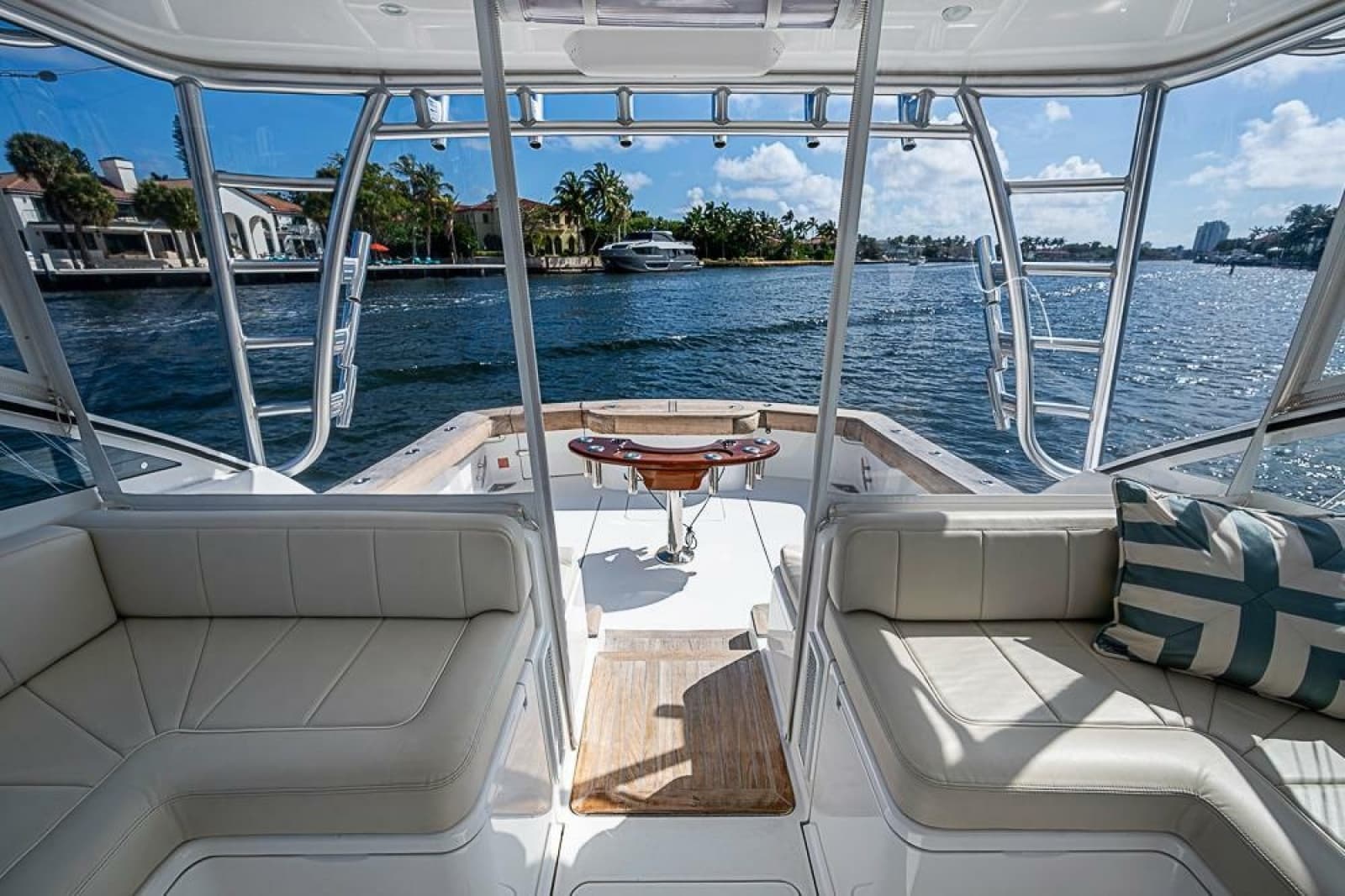 2021 Viking 38 Open - Photo 44
