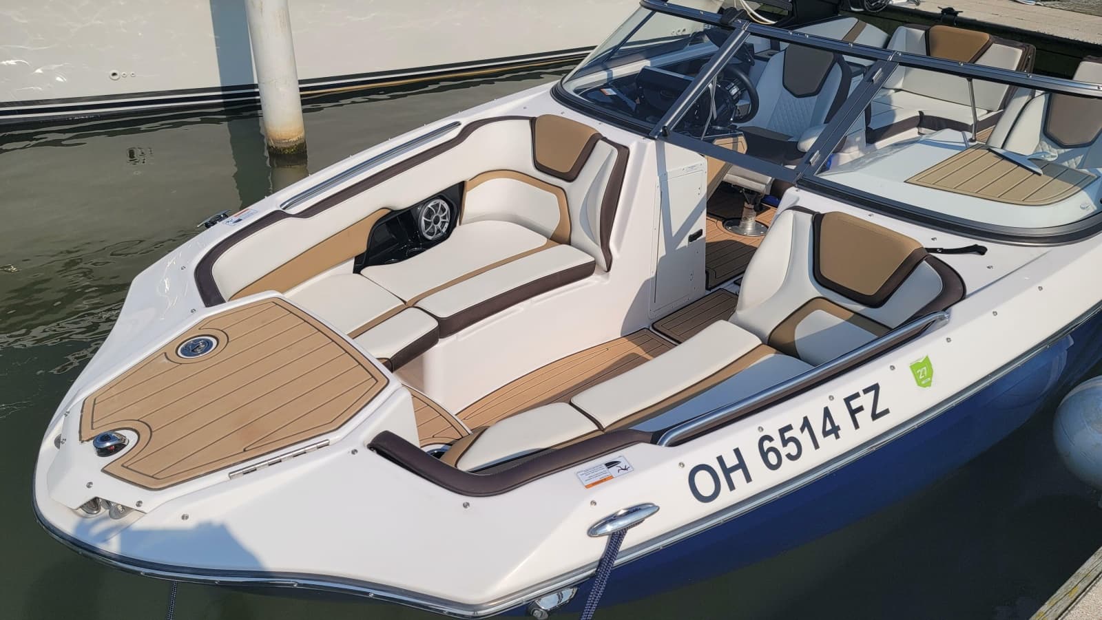 2021 Yamaha Boats 252SD - Photo 10