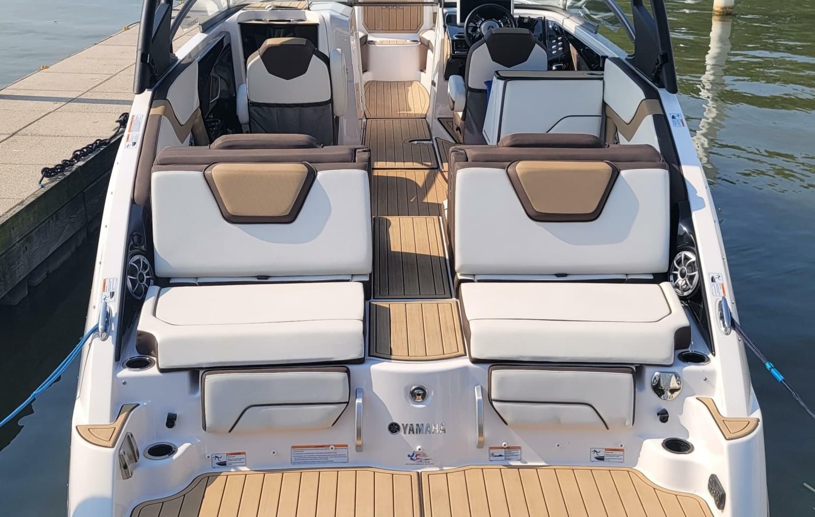 2021 Yamaha Boats 252SD - Photo 21