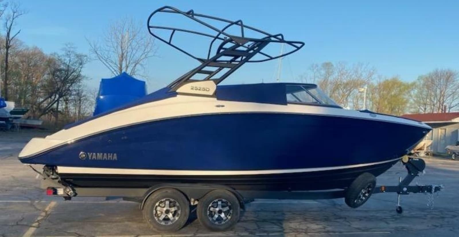 2021 Yamaha Boats 252SD - Photo 4