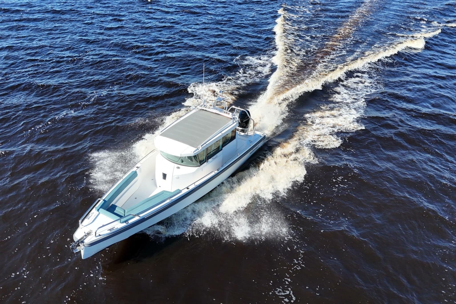 2020 Axopar 28 Cabin - Photo 31