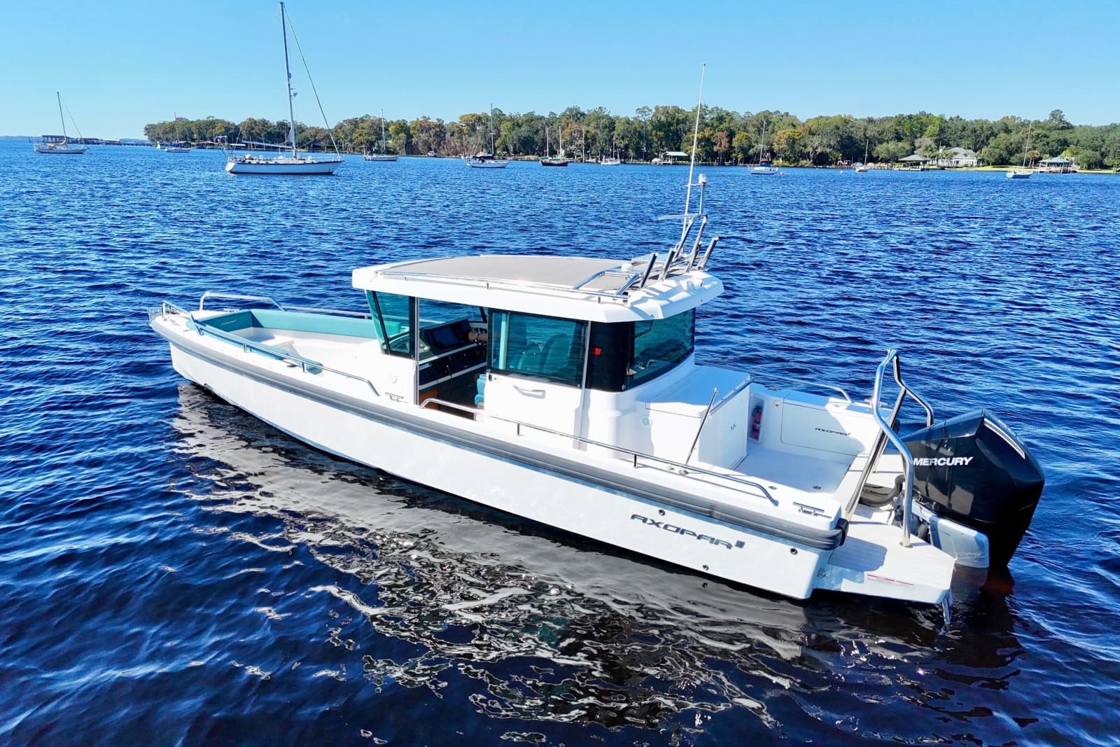 2020 Axopar 28 Cabin - Photo 21