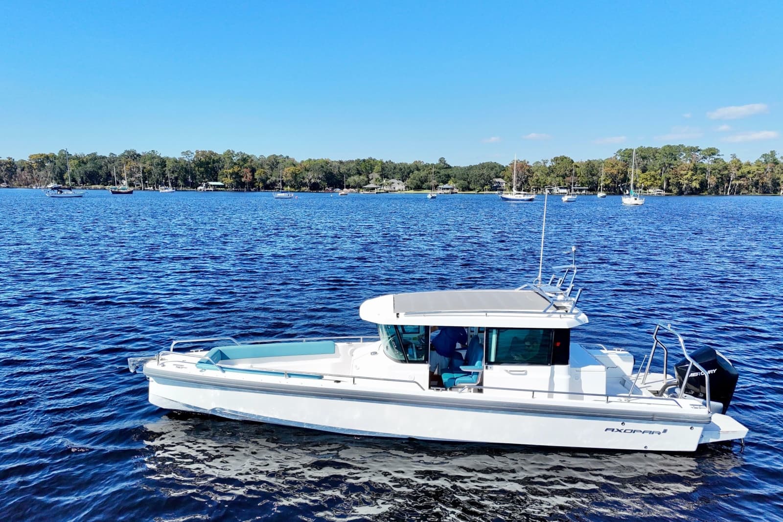 2020 Axopar 28 Cabin - Photo 18
