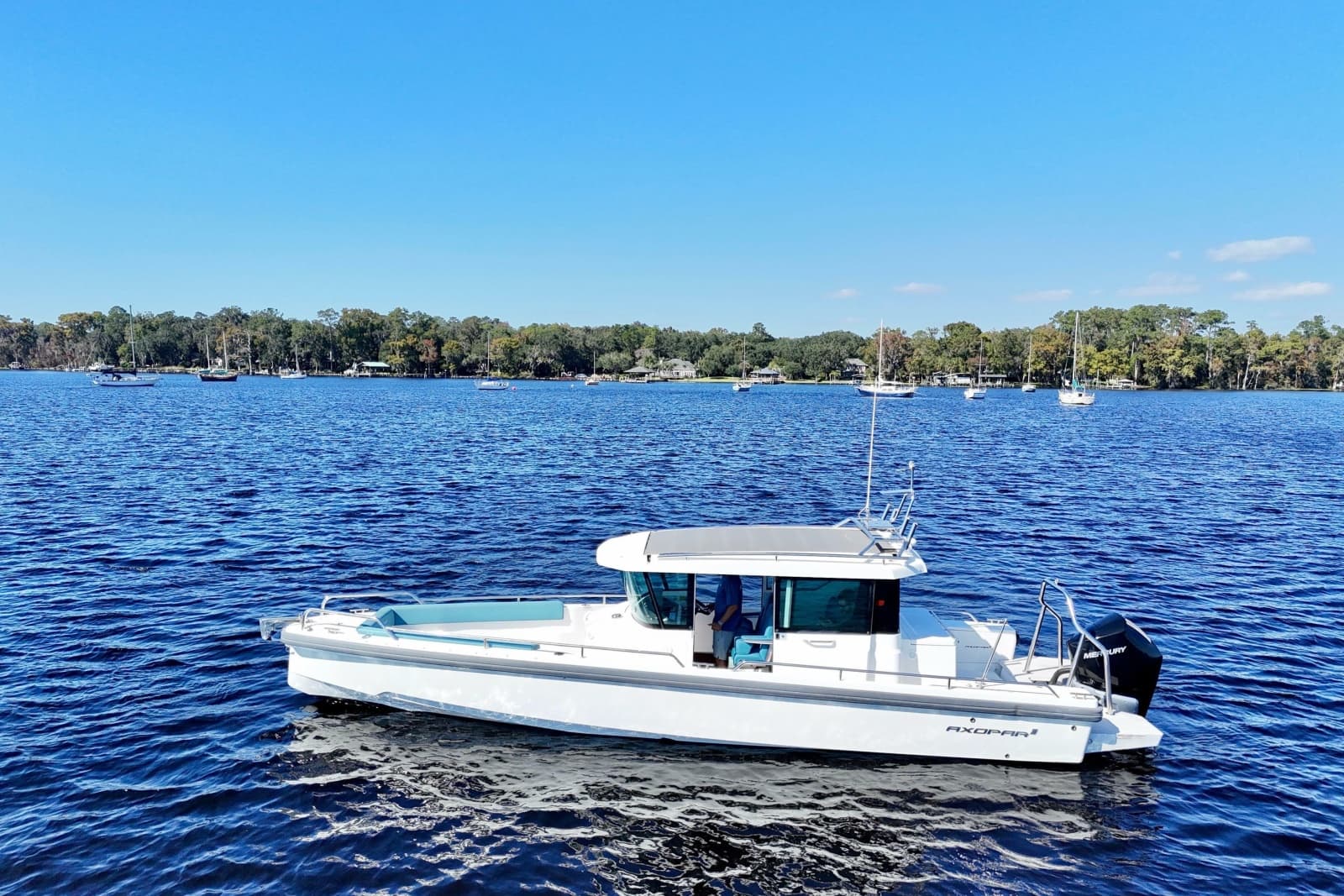 2020 Axopar 28 Cabin - Photo 27