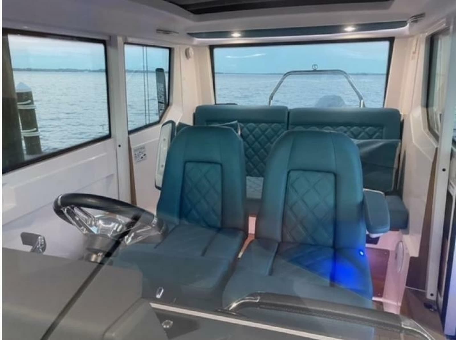 2020 Axopar 28 Cabin - Photo 40