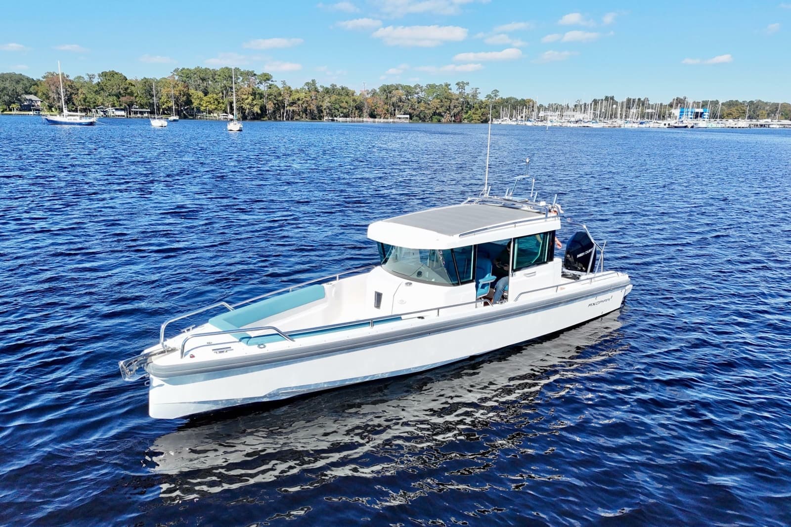 2020 Axopar 28 Cabin - Photo 25