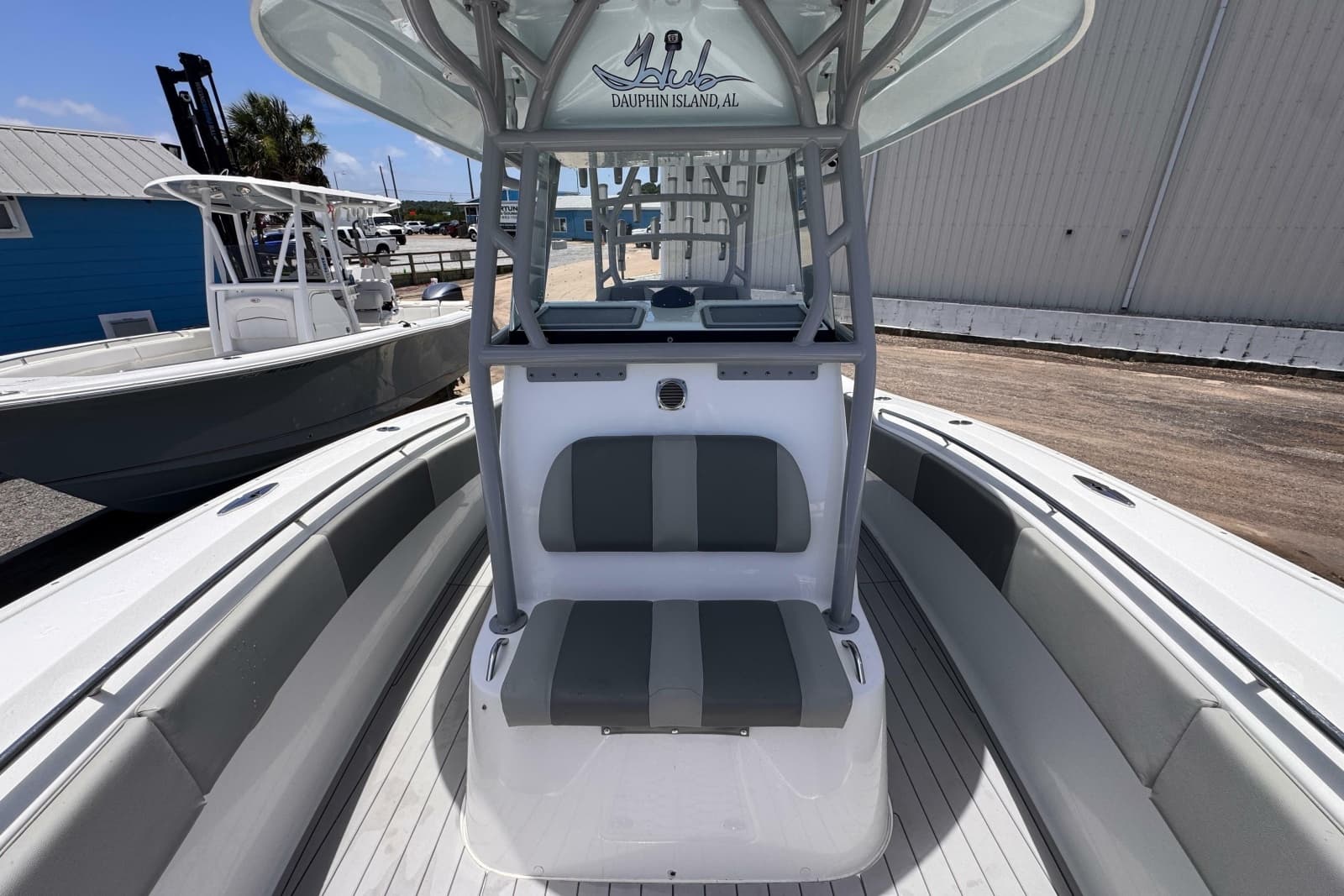 2020 Cape Horn 32XS - Photo 14