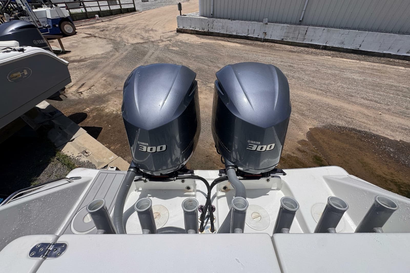 2020 Cape Horn 32XS - Photo 6