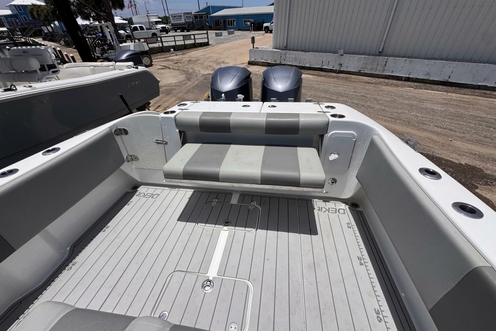 2020 Cape Horn 32XS - Photo 10