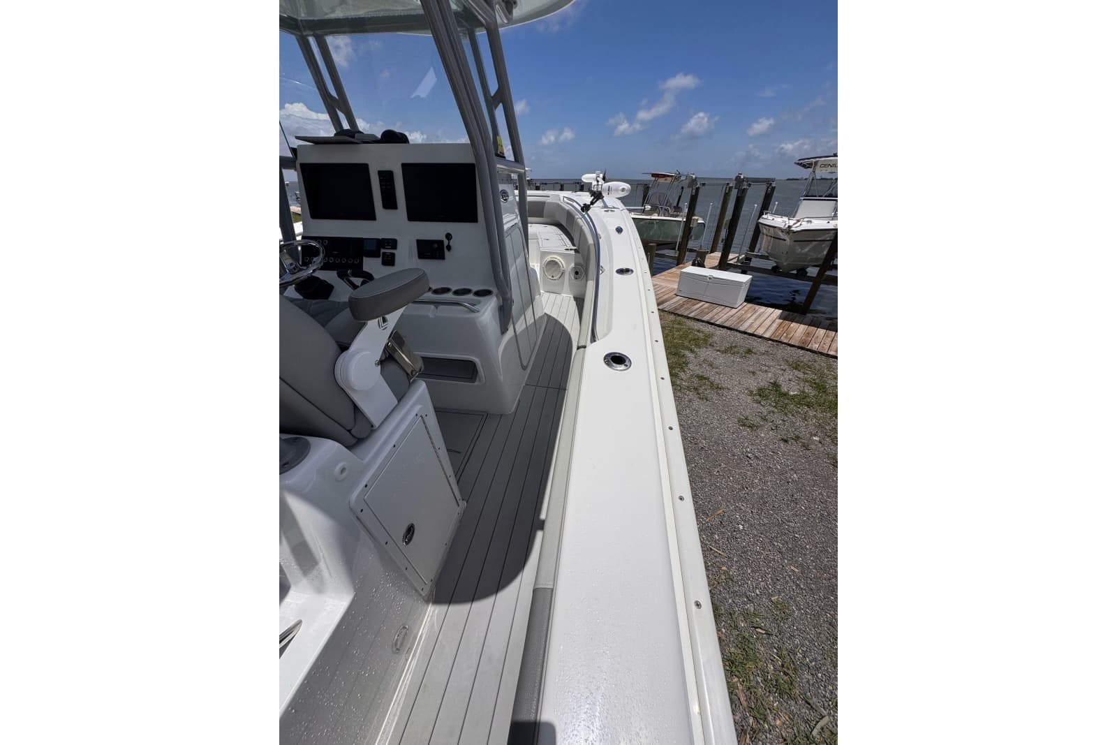 2020 Cape Horn 32XS - Photo 3