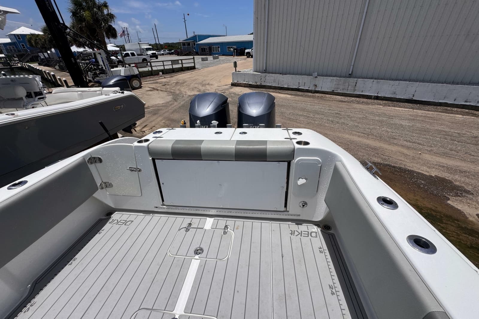 2020 Cape Horn 32XS - Photo 9