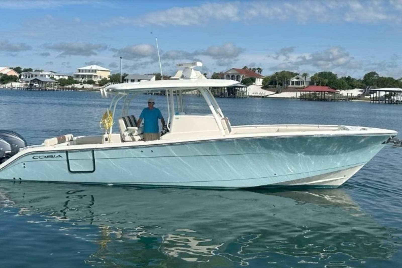 2020 Cobia 350 Center Console - Photo 4