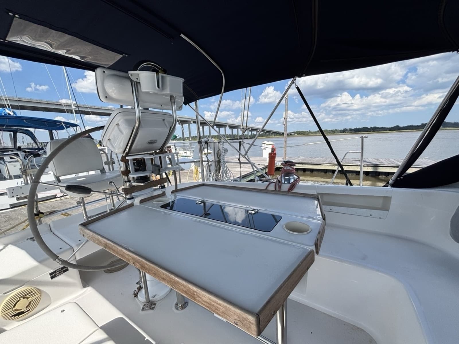 2002 Catalina 380 - Photo 11