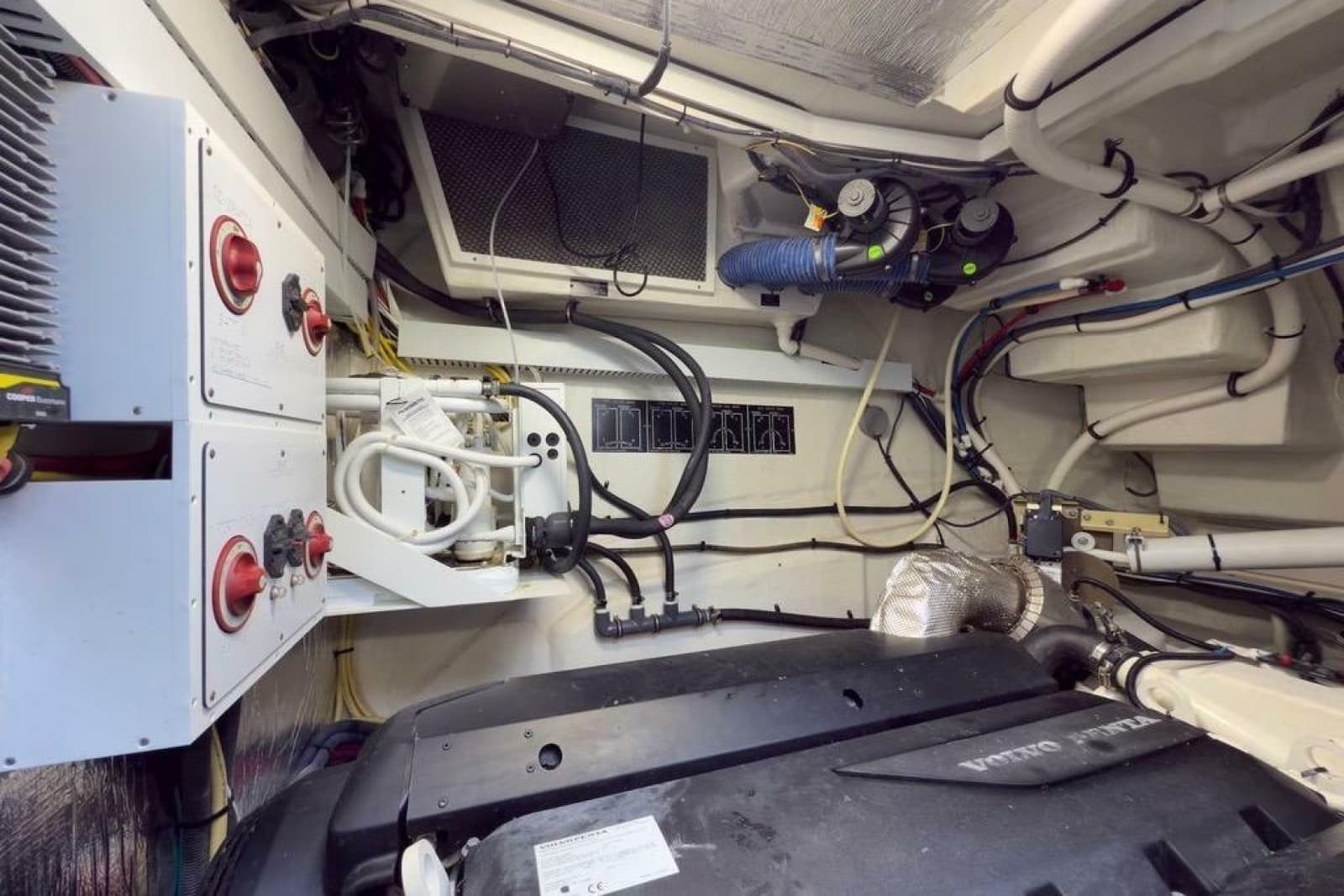 2020 Cruisers Yachts 50 Cantius - Photo 61