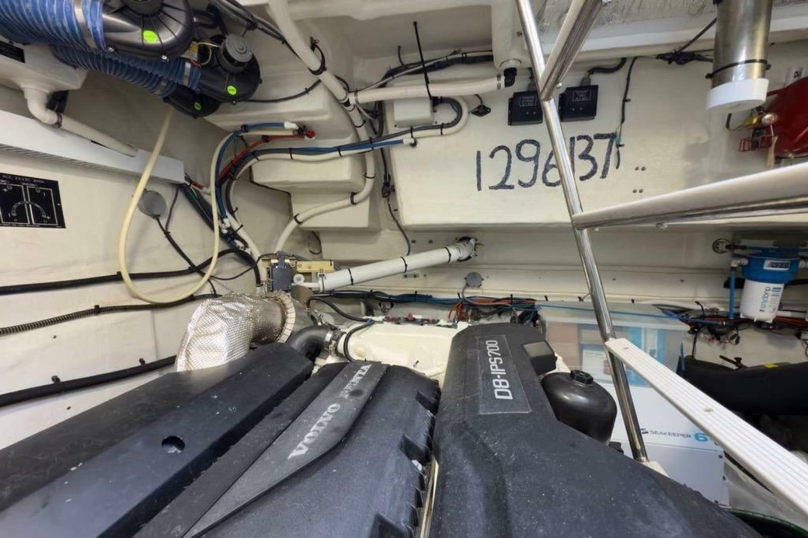2020 Cruisers Yachts 50 Cantius - Photo 62