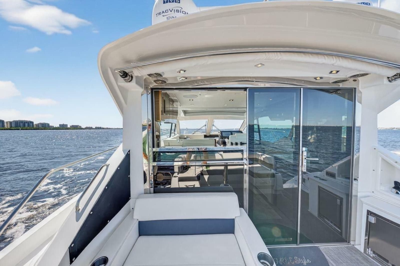 2020 Cruisers Yachts 50 Cantius - Photo 18