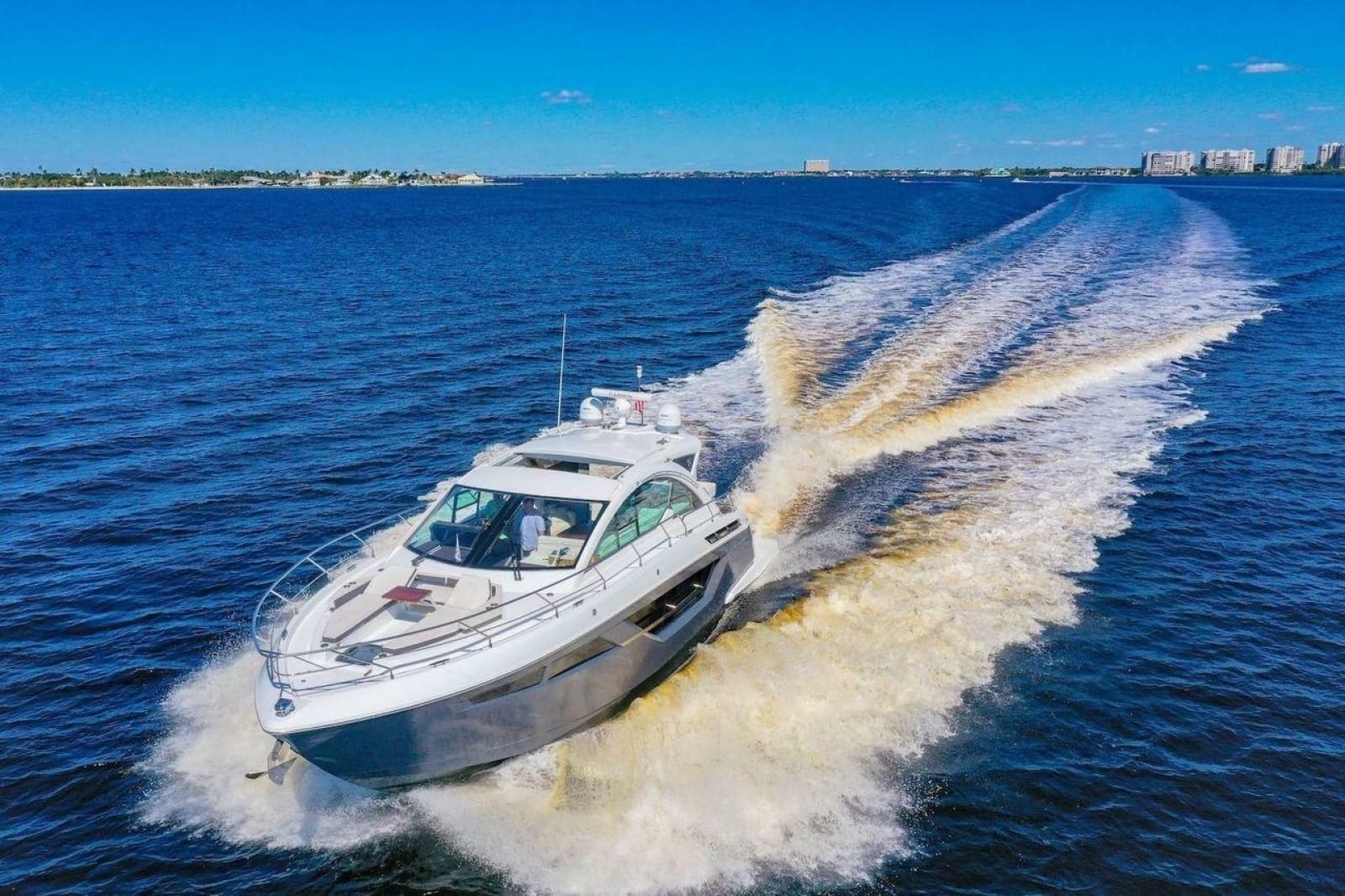 2020 Cruisers Yachts 50 Cantius - Photo 10