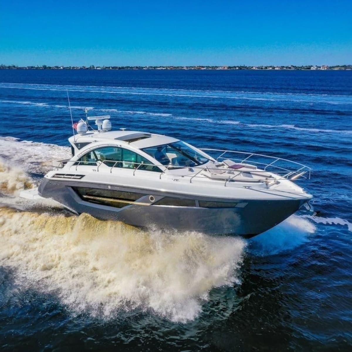 2020 Cruisers Yachts 50 Cantius - Photo 1