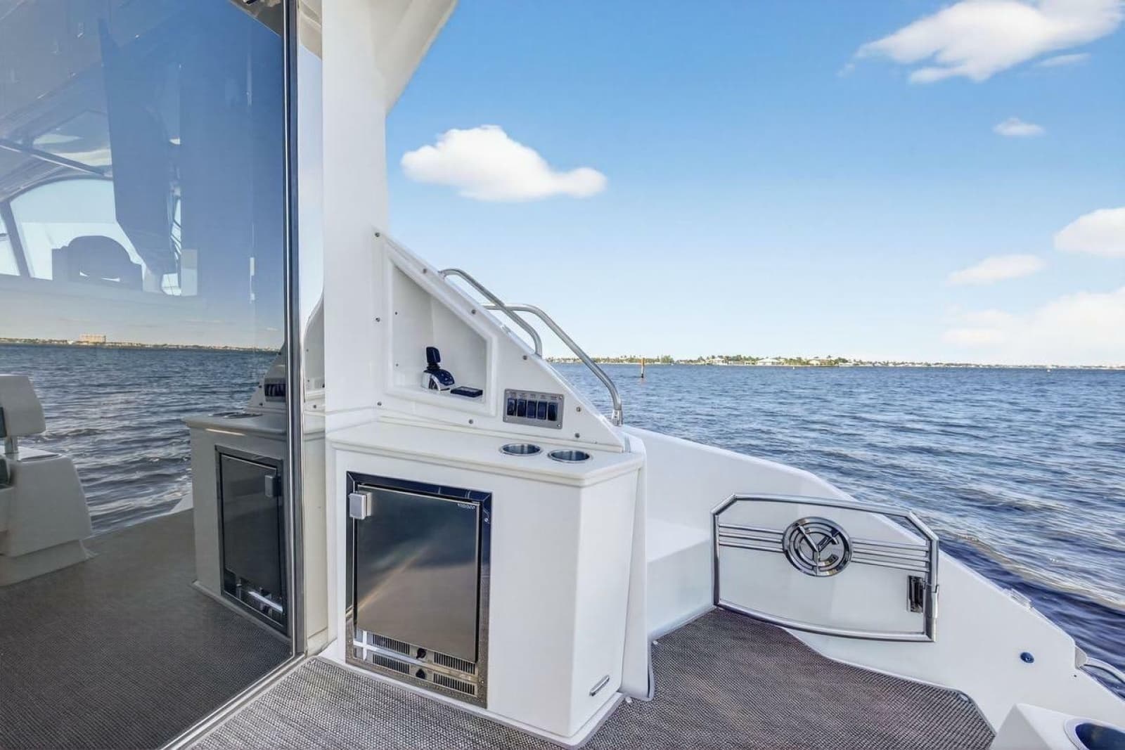 2020 Cruisers Yachts 50 Cantius - Photo 17