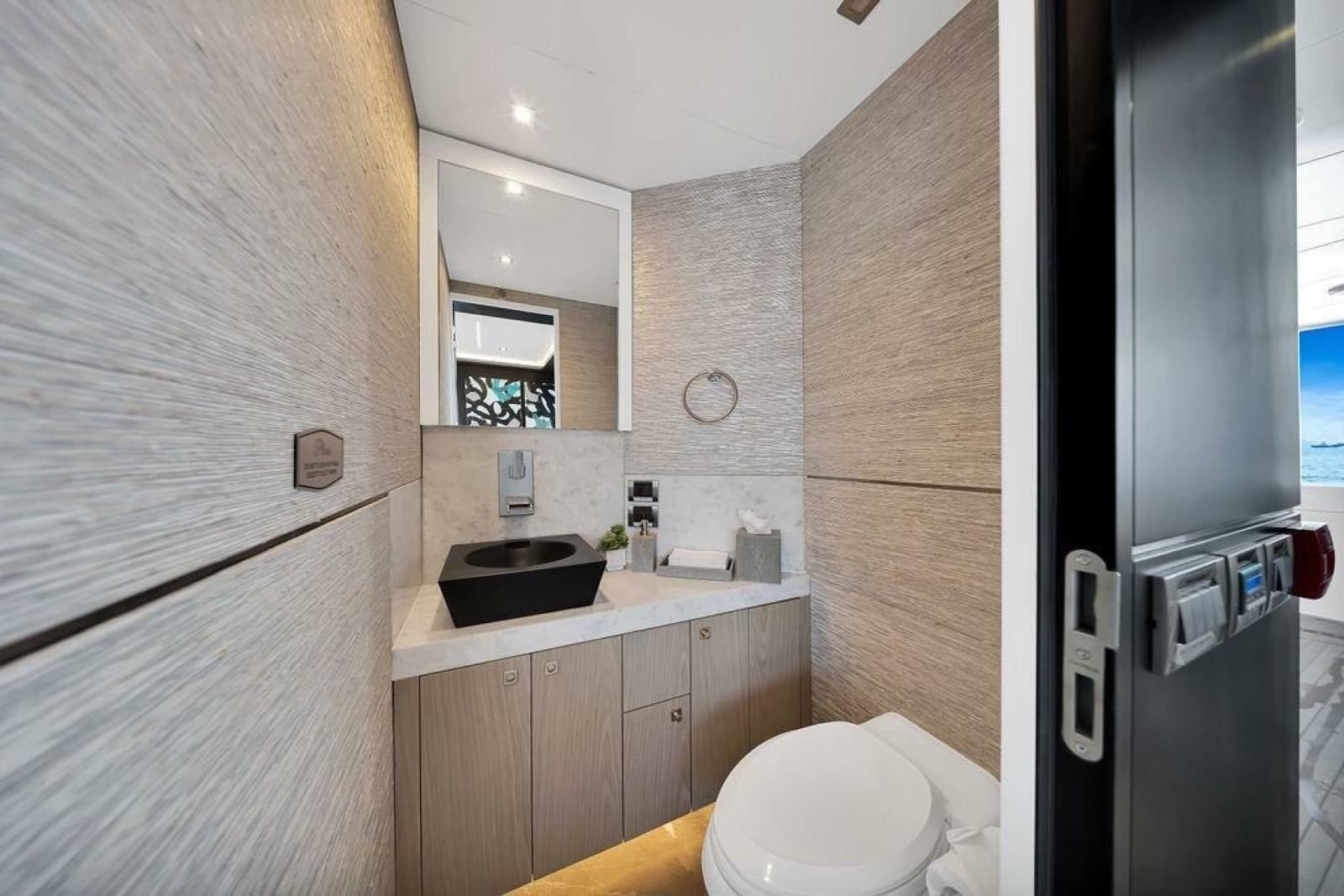 2020 Hargrave C92 - Photo 66