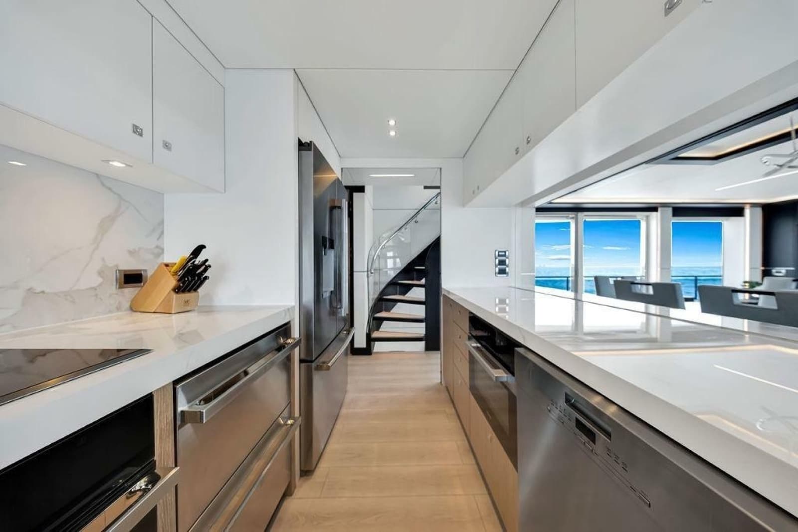 2020 Hargrave C92 - Photo 80