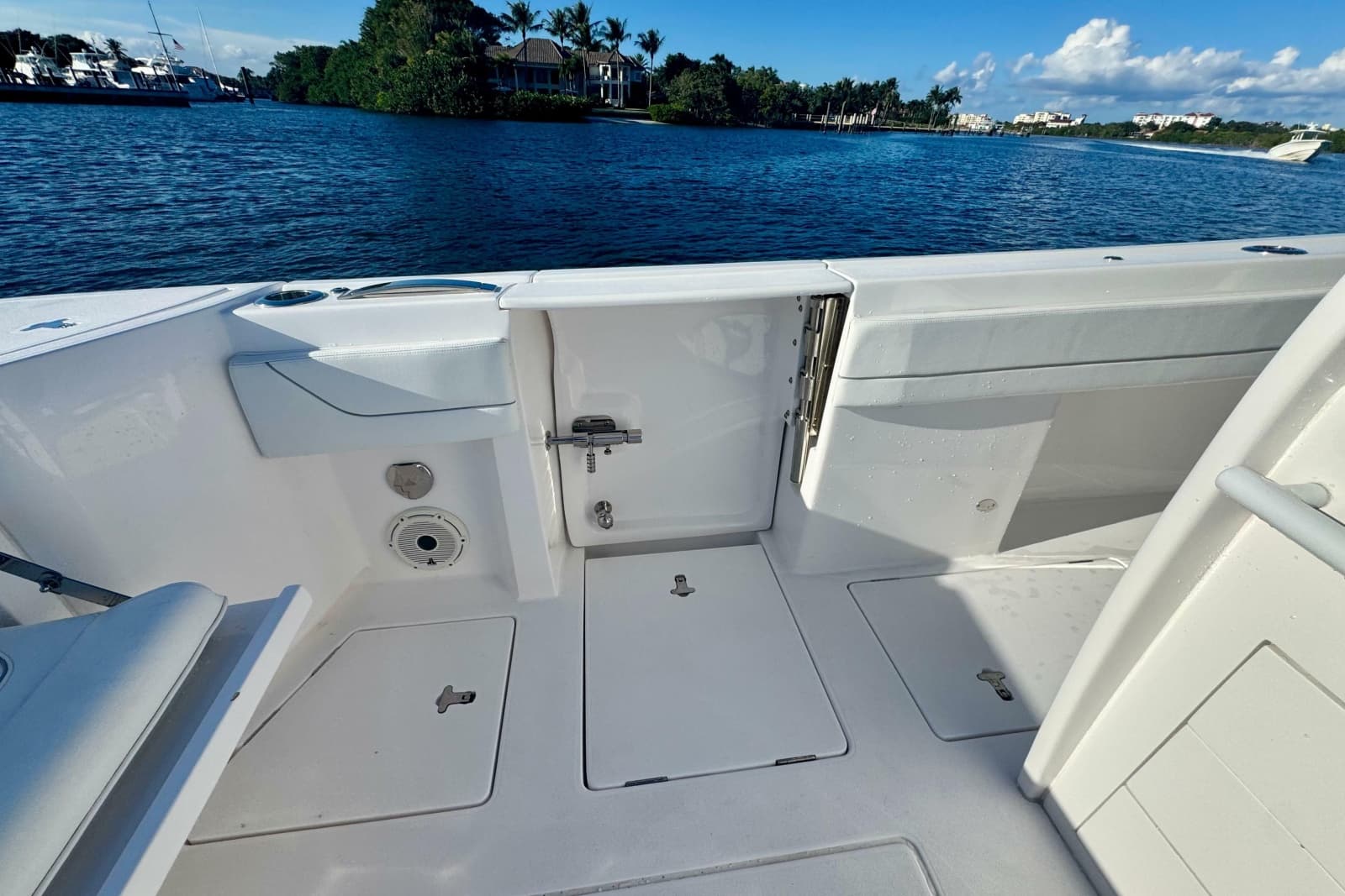 2020 Intrepid 375 Nomad SE - Photo 16