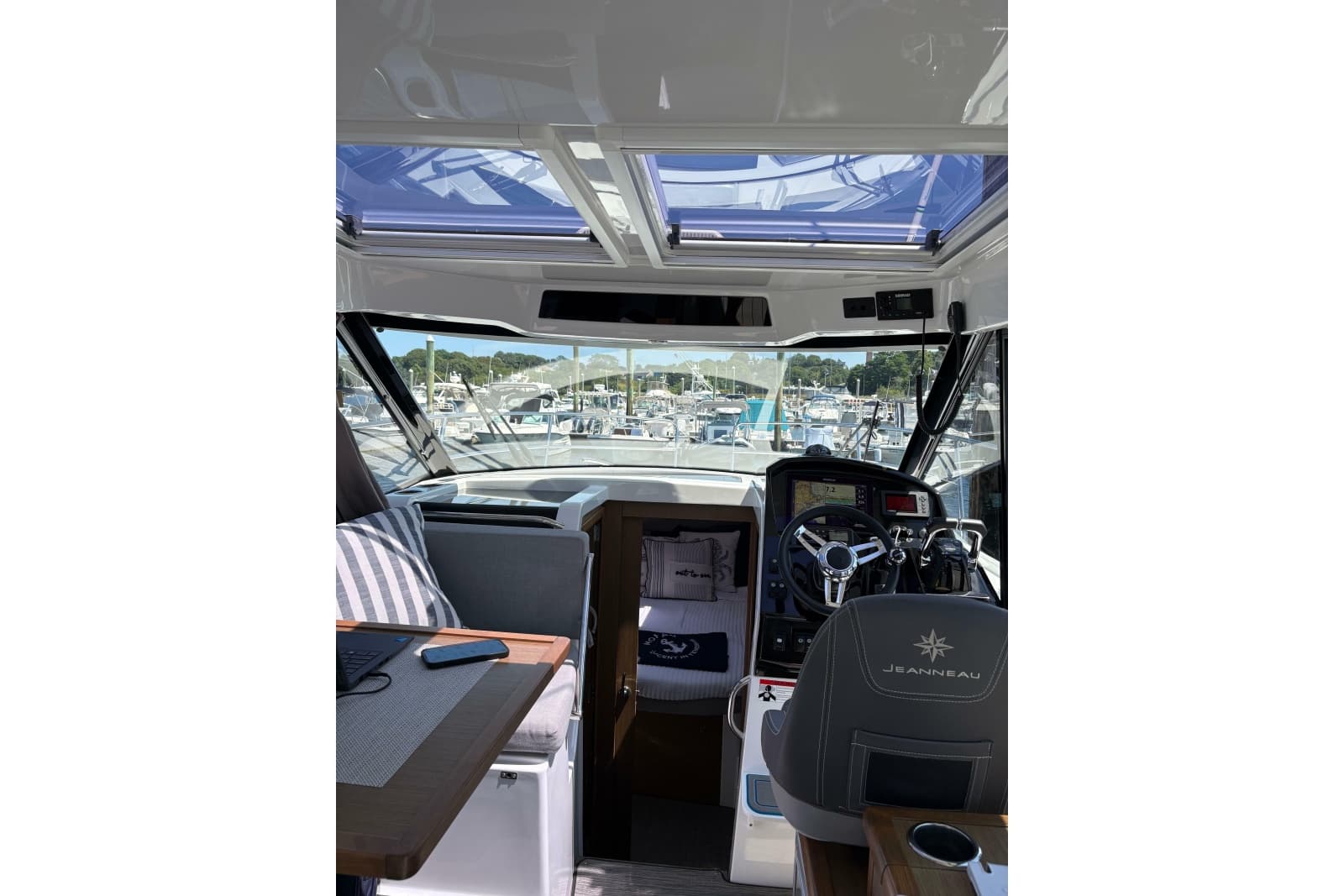 2020 Jeanneau NC 895 - Photo 11
