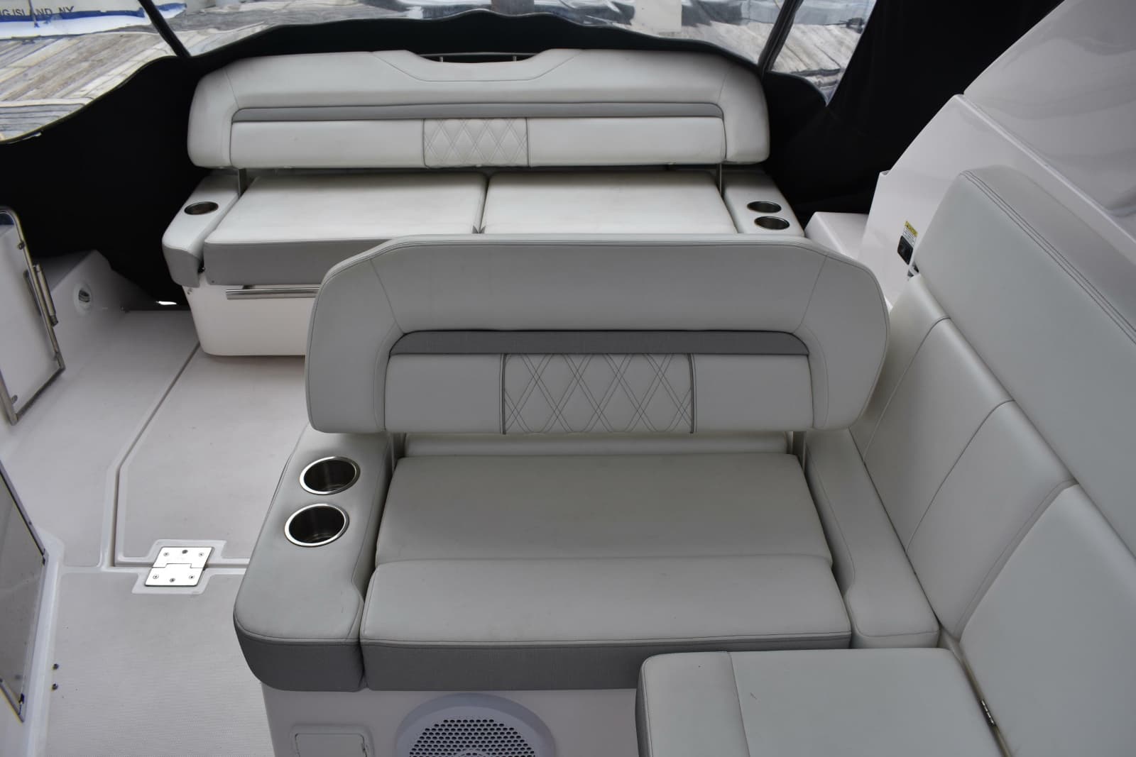 2020 Regal 35 Sport Coupe - Photo 10