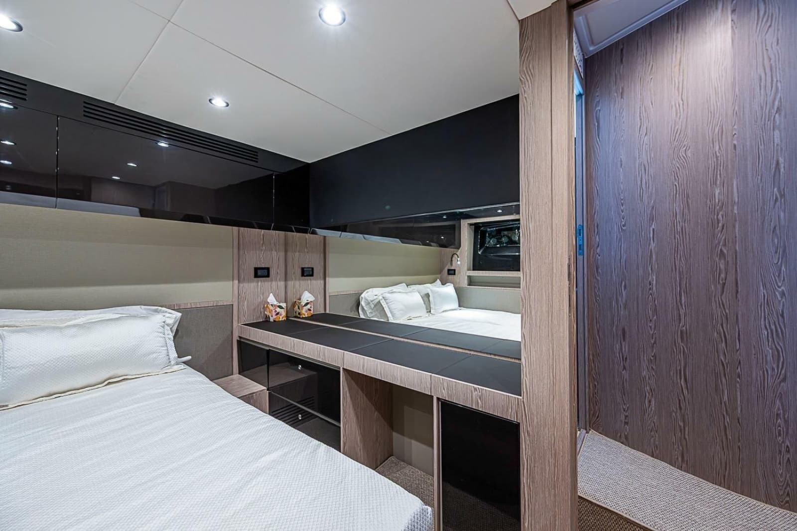 2019 Azimut Atlantis 51 - Photo 36
