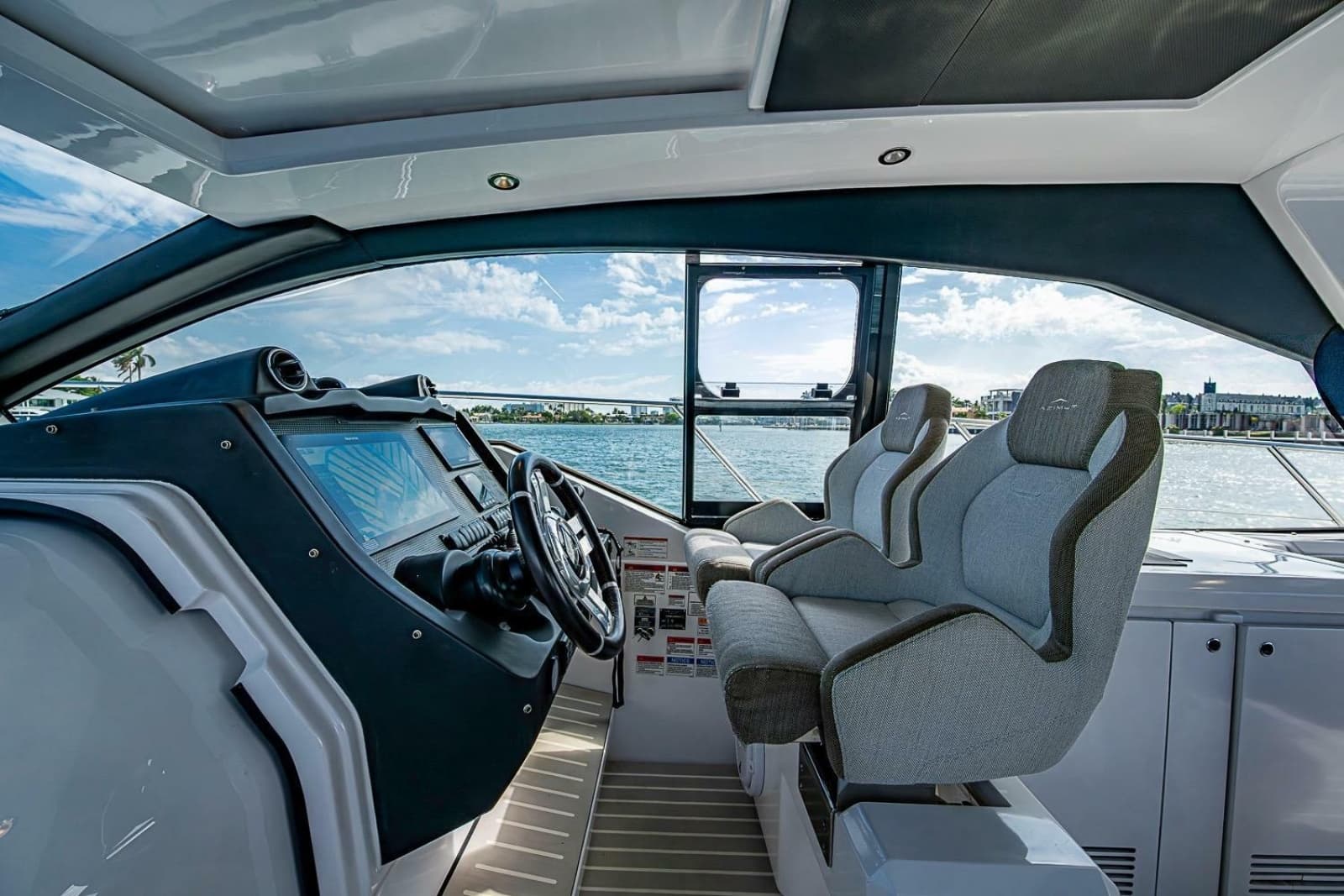 2019 Azimut Atlantis 51 - Photo 23