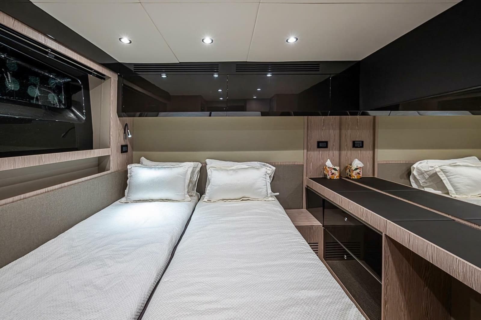 2019 Azimut Atlantis 51 - Photo 35