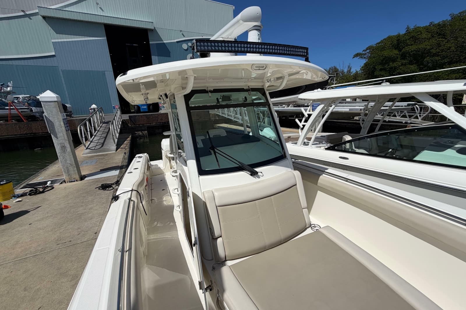 2019 Boston Whaler 330 Outrage - Photo 30