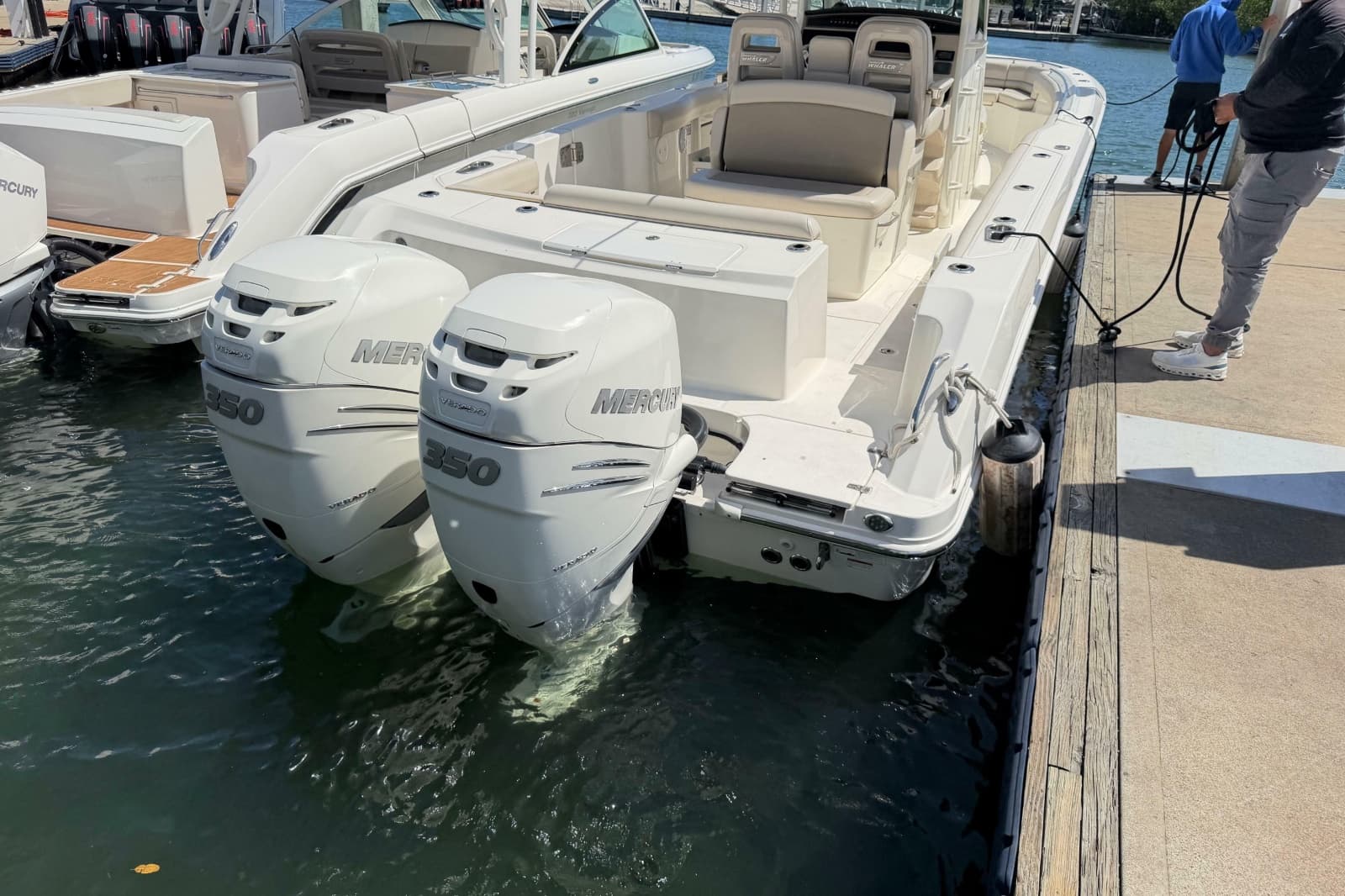 2019 Boston Whaler 330 Outrage - Photo 5