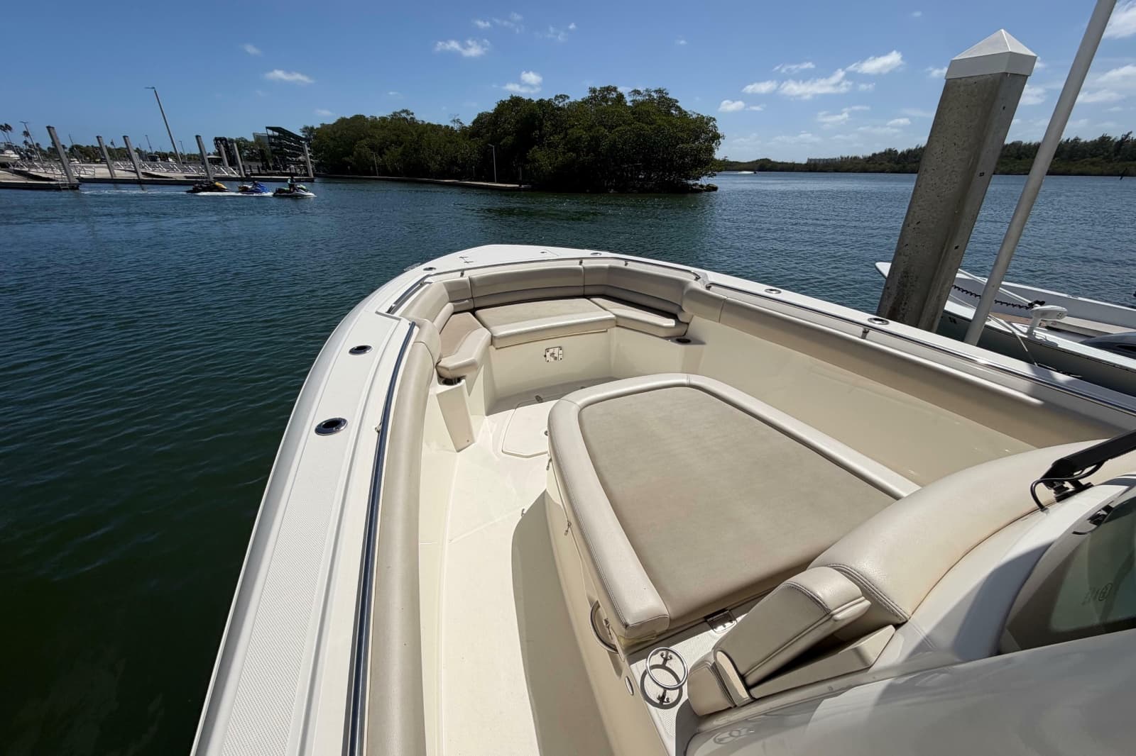 2019 Boston Whaler 330 Outrage - Photo 32